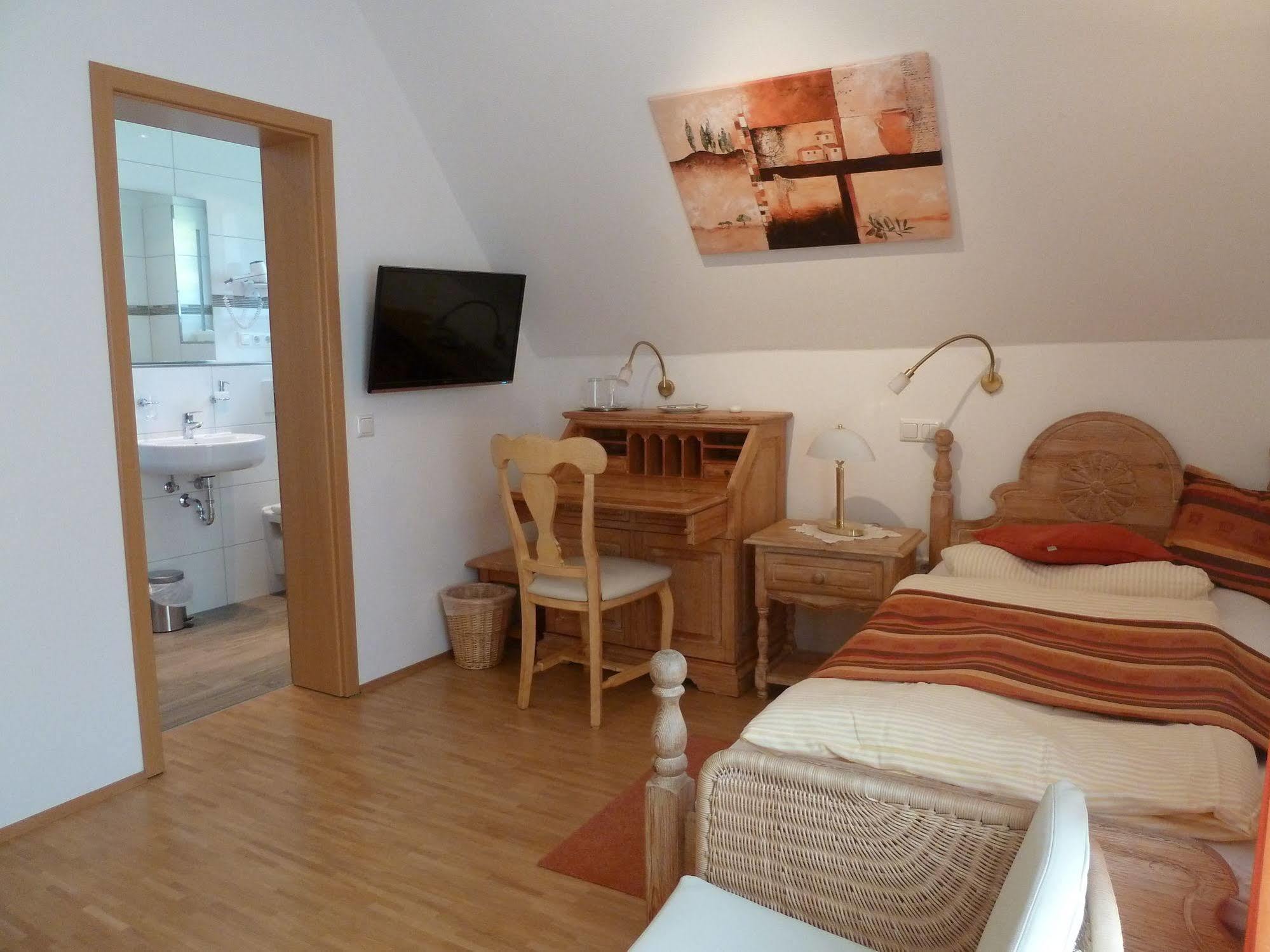 Landhaus Sassenhof Mülheim an der Ruhr Екстериор снимка