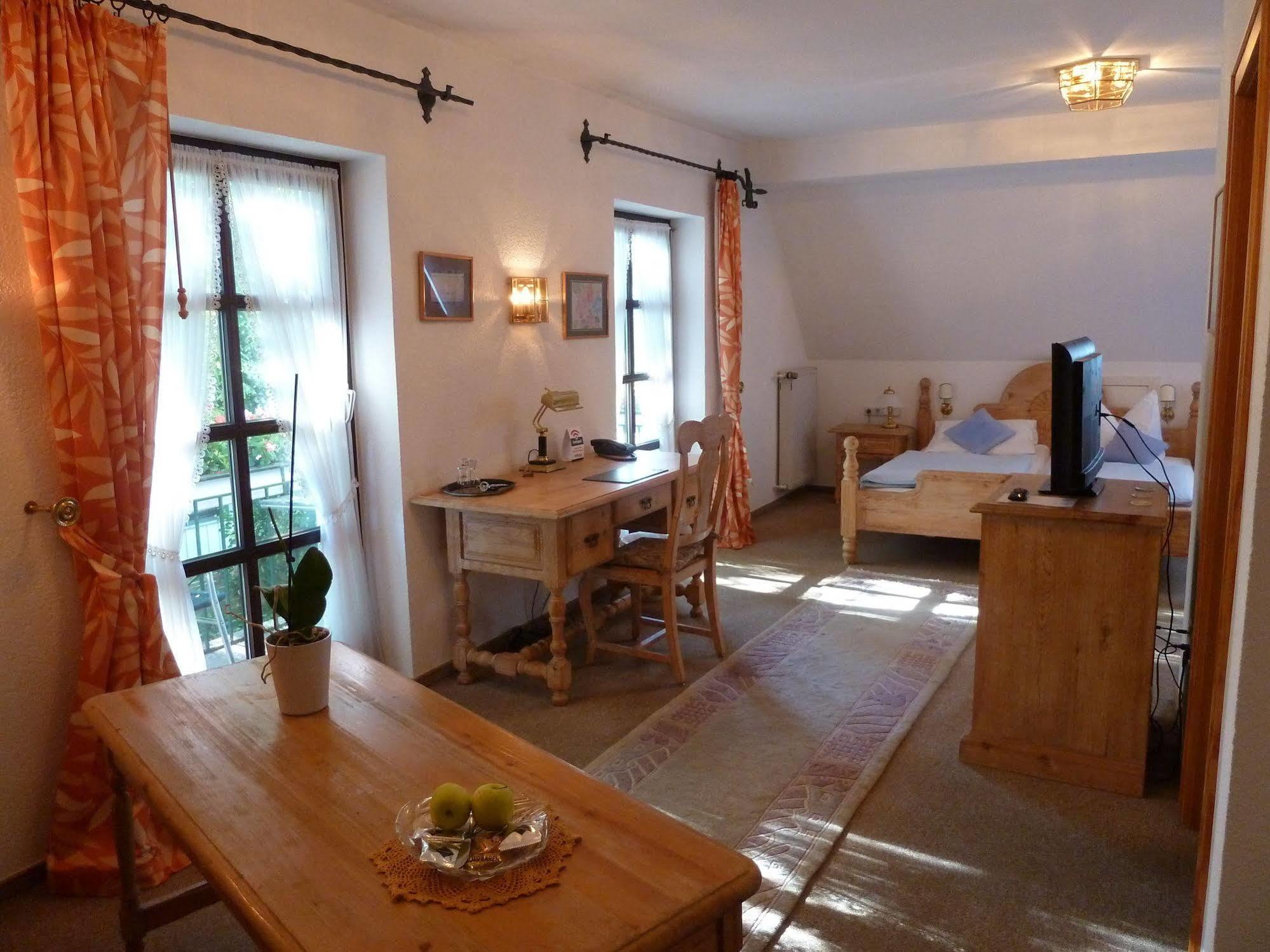 Landhaus Sassenhof Mülheim an der Ruhr Екстериор снимка