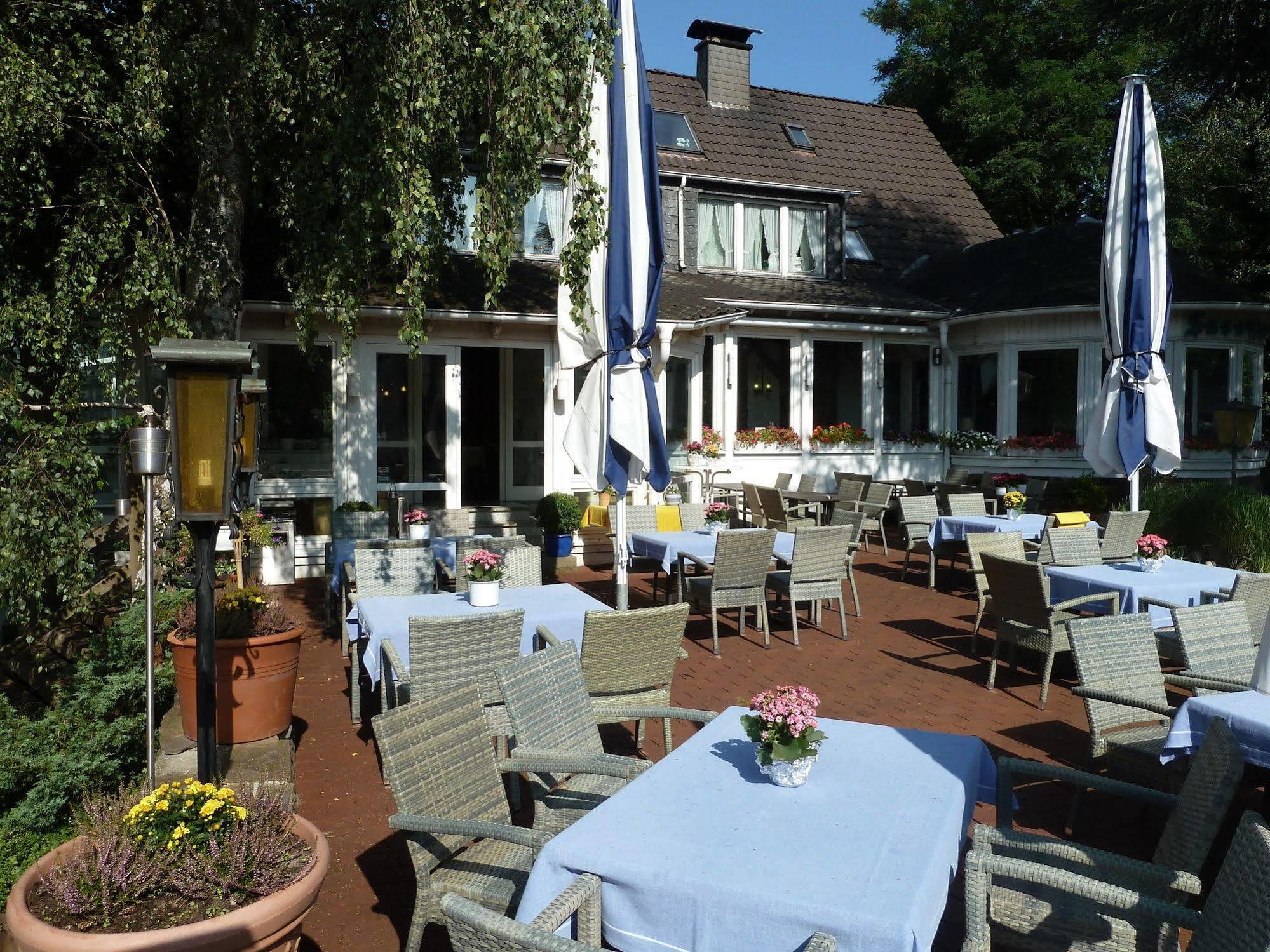 Landhaus Sassenhof Mülheim an der Ruhr Екстериор снимка