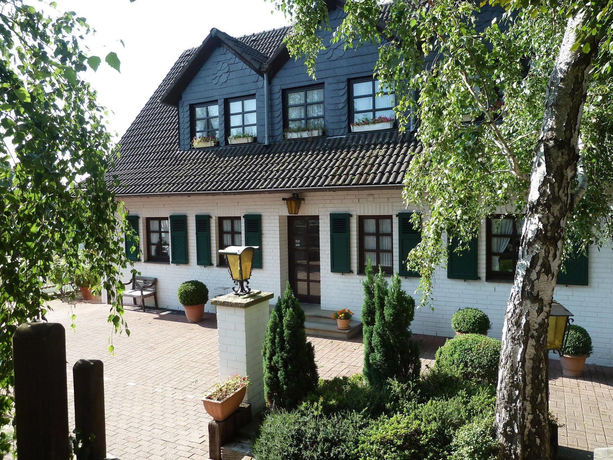 Landhaus Sassenhof Mülheim an der Ruhr Екстериор снимка